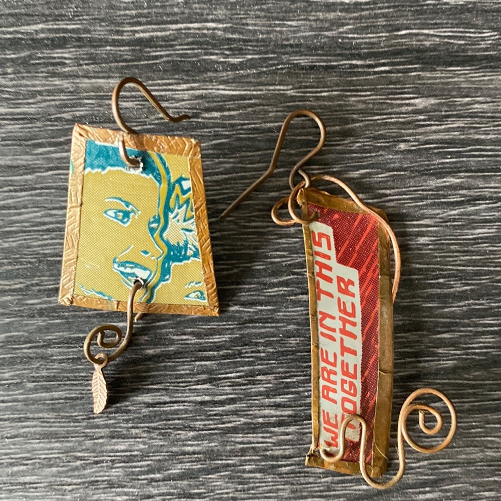 5/$20❤️ Handmade earrings